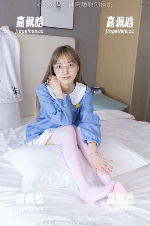 BoBoSocks袜啵啵-小甜豆 BoBoSocks袜啵啵 - 小甜豆珠光白丝无敌最新原图,脚尖透明款,恰如其分的可可爱爱!