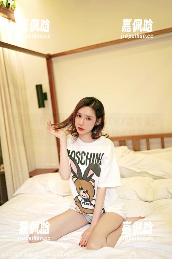 Feilin嗲囡囡-陈雅漫VICKY Feilin嗲囡囡 - 陈雅漫VICKY的毛衣:最新合集里,藏着所有的小秘密