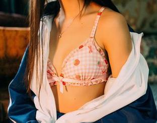 GIRLT果团网 – 张小喵的纯白控，果然你不看本来不知道图片还能这么清新，原图！走过路过不要错过！