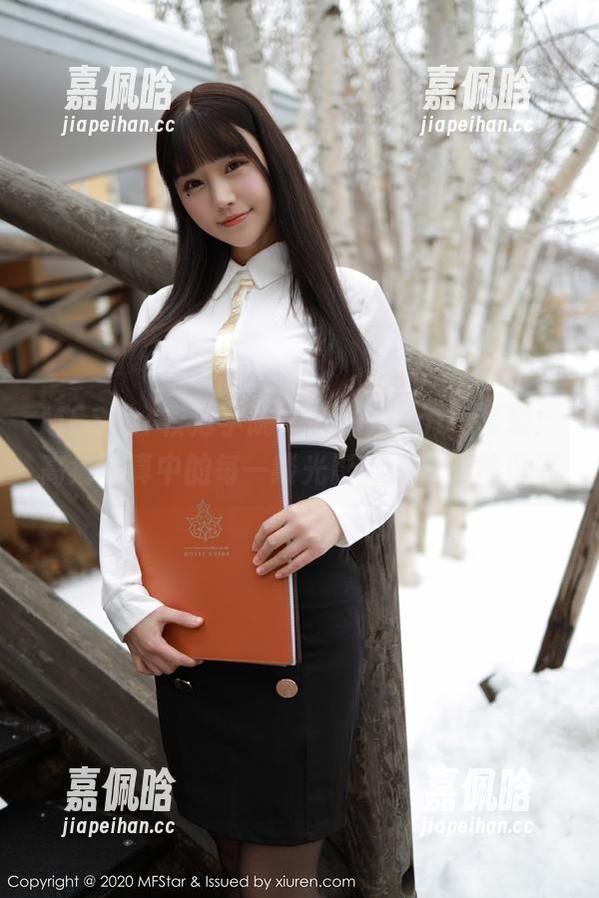 MFStar模范学院-李颖煊baby MFStar模范学院 - 李颖煊baby套装:高清写真中的每一缕光影都令人心神荡漾