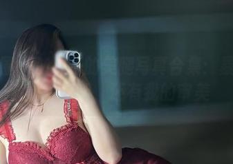 微密圈 – MIYA的美腿写真合集：暴露的不止是腿，还有我的审美