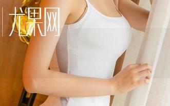 UGirls尤果网 – 校服里的谭晓彤：图片与资源，谁说青春不能调皮？