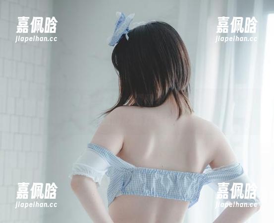 Uhye(이유혜)白丝在线：原图里的每一根丝线都在和我的心跳对话！
