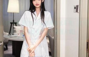 Xiuren秀人网 – 佘贝拉Bella的死库水写真：当光影和夏色碰撞，结果绝对不止一张图片哦！
