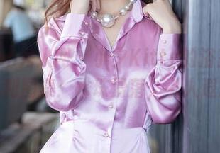 Xiuren秀人网 – 小夕Kitty的浴室私享福利图集：水珠滑落，引人遐想