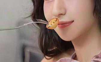 Xiuren秀人网 – 黑色朱可儿来上场！免费原图陪你一起谈‘色’！这波福利走起！