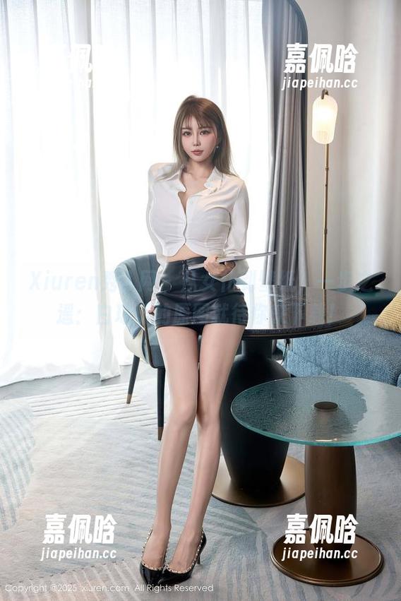 Xiuren秀人网-白琮瑗 Xiuren秀人网 - 从女仆到壁纸,一步之遥:白琮瑗的原图就待你来下载!