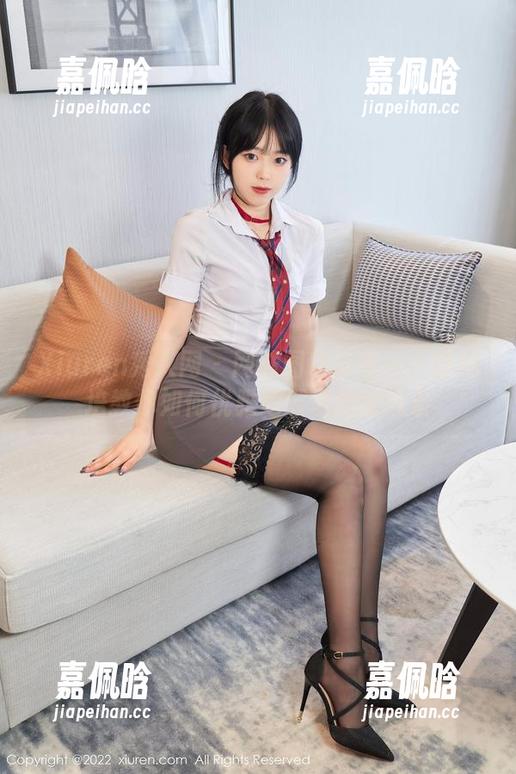 Xiuren秀人网 - 网袜图包分享——舒林培教你如何优雅地展现腿部线条