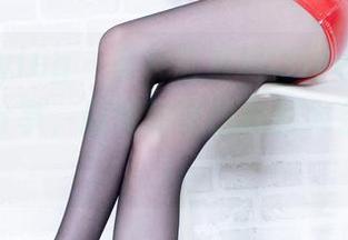 beautyleg – 有种酸爽叫Queena的厨娘写真分享，厨房的光线真的太会拍人了！