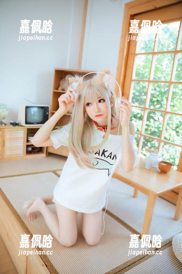 谁让coser衣衣的礼服如此诱人？精选图库里全在这！
