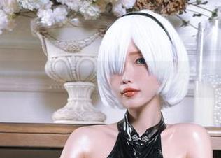 清纯eliza喵喵的美图壁纸，时时散发着少女的甜蜜气息！