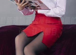 丽柜 – 最新迷晴莲佣写真，钟情的大胆尝试，让人侧目