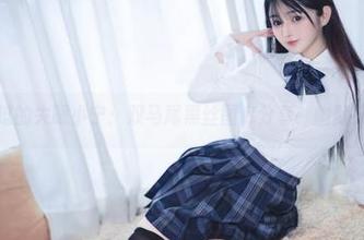 你没见过的失眠小宁：双马尾黑丝图库分享，幽默又撩人！