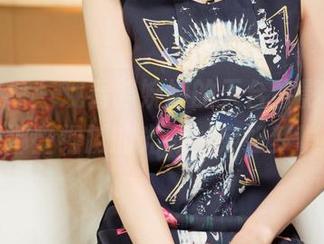 头条女神 – 观看郭婉婷的天台叠影，合集里那些细腻的光影，宛如梦境！