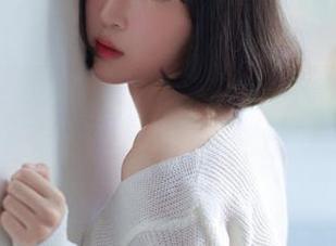 油亮的意思是什么？跟着姜仁卿(강인경)的最新套图去探个究竟！