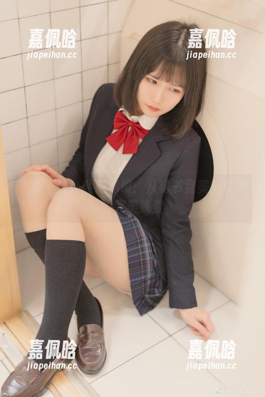 小仓千代w 小仓千代w私拍秘境:从秘书到美图女神的完美蜕变