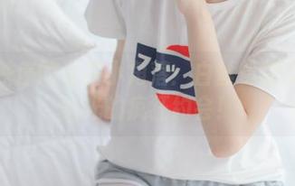 少女秩序的私房小角落：白丝粉裙少女与阳光的疯狂约会！