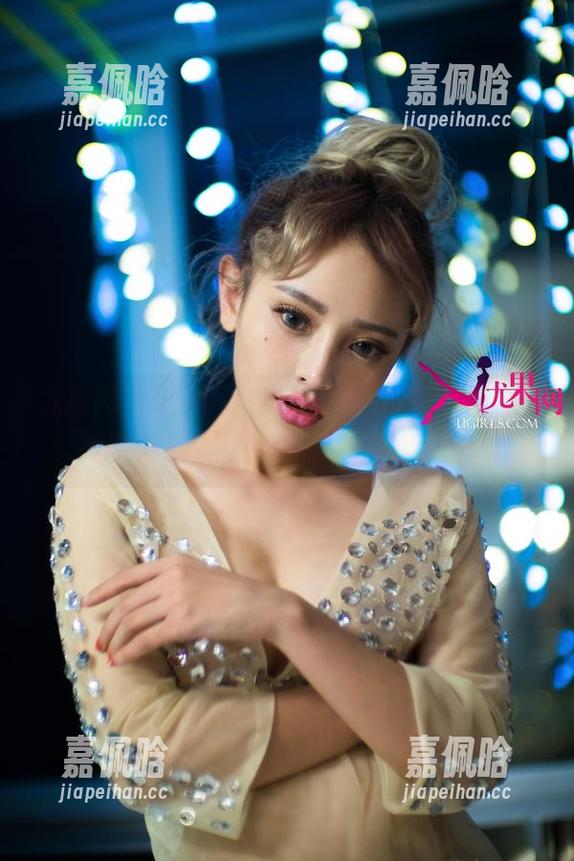 尤果网 - 毛COCO的镂空写真，网盘里的美丽氛围，不想分享但又忍不住！