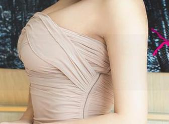 尤果网 – 双人蜜儿写真，美图如恋爱，越看越想和她一起！