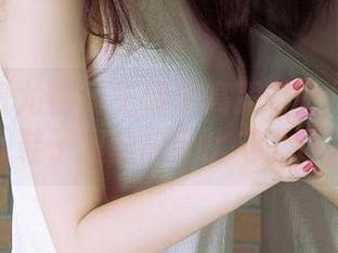 尤果网爱尤物 – 王俪丁高跟鞋的原图：发现这双鞋子里的故事比电影还精彩！