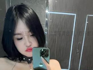 微密圈 – 张鑫baby的五彩灯光下：免费写真合集，想不想来点眼福？