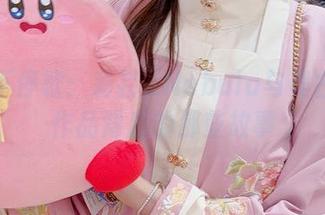福利不停歇：彩芸_Nebula与奥古斯特作品背后的那些故事