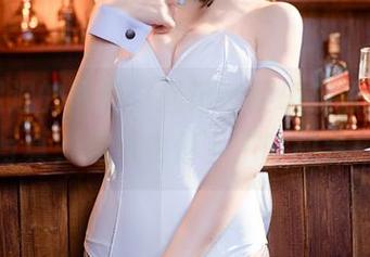 星之迟迟的网盘奇遇记，樱岛麻衣兔女郎写真，连风也停下了听故事！