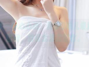 果团网 – 小心心动！蜜桃Q妹儿最新内衣图册，别怪我没提醒你。