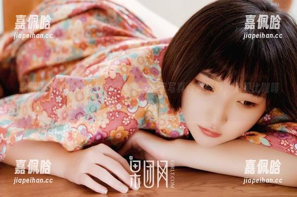 果团网-龚玥菲 果团网 - 掌控办公室的气氛!龚玥菲写真合集更新,效果比咖啡还提神