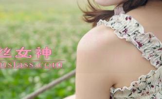 梦丝女神 – 免费原图来袭！灵唯的校服纯白，一定要让你的照片库变鲜艳！