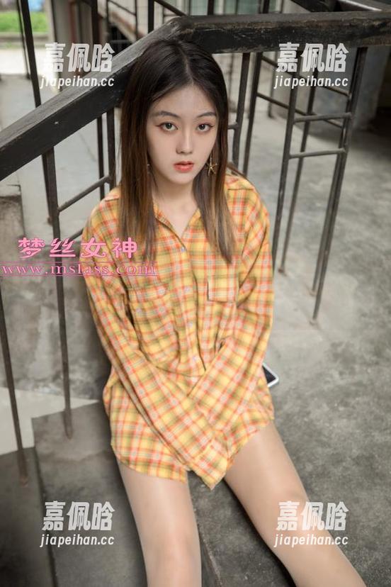 梦丝女神-玥玥 梦丝女神 - 与玥玥同行:超市的高清吃货少女资源之旅