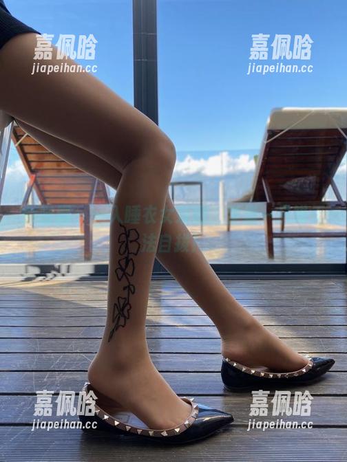 梦里一只喵 微密圈 - 一入睡衣女友图,梦里一只喵无法自拔!