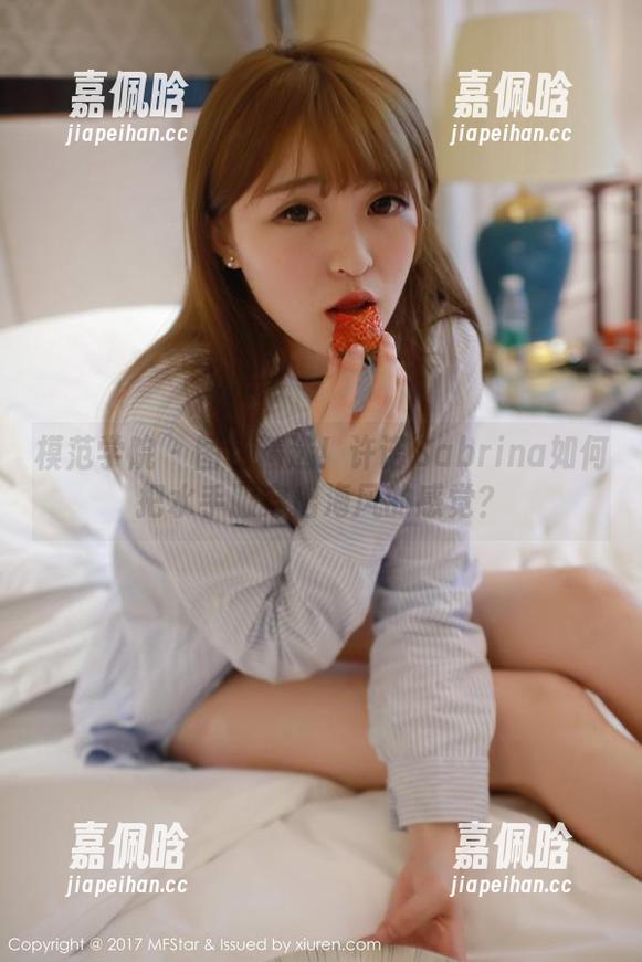 模范学院-许诺Sabrina 模范学院 - 图包精选!许诺Sabrina如何把水手服穿出海风的感觉?