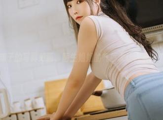 汪知子的写真更新，医生姐姐的气质太让人着迷了！