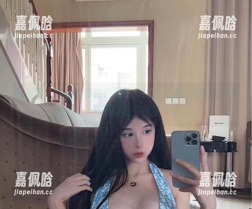沈汝凡超哇塞 微密圈 - 在黑胶带的包围中,沈汝凡超哇塞的私拍令人晕眩,真该让我多停留一会儿。