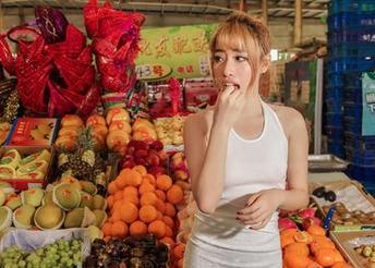 爱丝 – 小茹毛衣摄影：图库精选，让你感受毛衣背后的微妙情绪