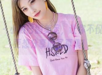 爱蜜社 – 小热巴的美足，让你不仅要看，更想分享的写真集！