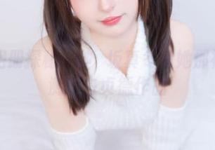 电子相册探秘：神楽坂真冬和她那神秘莫测的白贞德作品