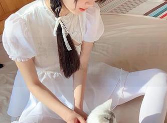 稚乖画册 – 当黑色成为力量：赤西夜夜写真，图片中暗藏秘密
