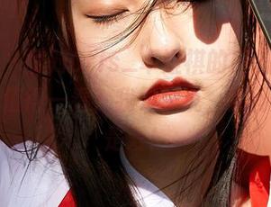 蜜桃社 – 面对Cris_卓娅祺的自拍，原图还值不值得一看？我只想说，别问，问就是爱！