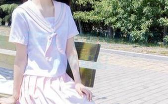 袜啵啵 – 无圣光，甜甜圈的皮衣与美图的悄然对话！