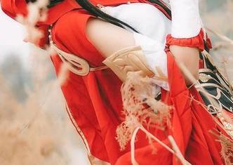 许多鱼鱼鱼的礼服图集：免费欣赏，让你心潮澎湃！