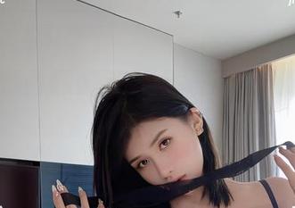 微密圈 – 红色兔女郎，原图下载让你的春心荡漾，阿色太会了！
