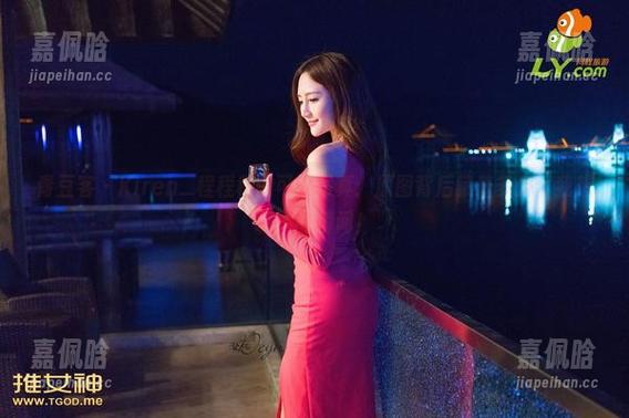 青豆客-Kiren_程程程 青豆客 - Kiren_程程程的可爱写真:原图背后藏着多少‘我想啊’的瞬间!