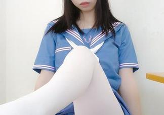 香川澪高清自拍作品，你会为这张脸流泪还是流口水？