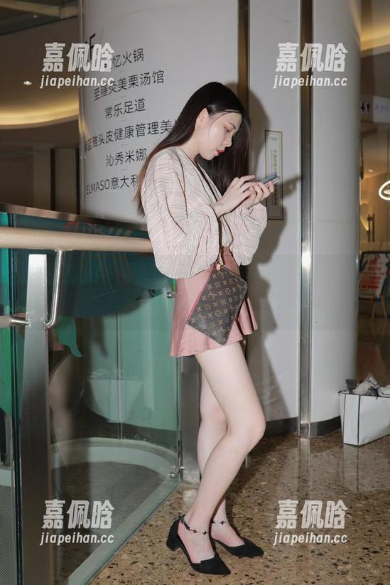 魔镜街拍-凯恩 魔镜街拍 - 凯恩美图:当雨季不再来,阳光也绽放出美